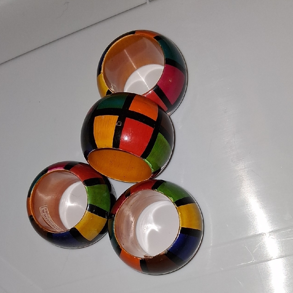 Colorful Wooden Napkin Rings Set - Picture 3 of 5